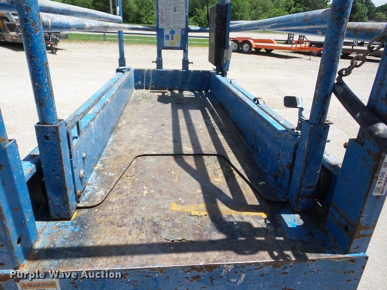 image for item BI9514 1999 Genie GS-1930 scissor lift
