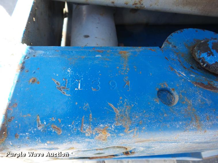 image for item BI9517 1999 Genie GS-1930 scissor lift