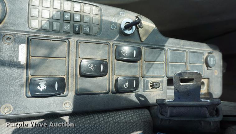 image for item DB6008 2007 Volvo EC210C L excavator