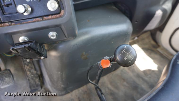 image for item DB6009 1996 Ford LN7000 crane truck