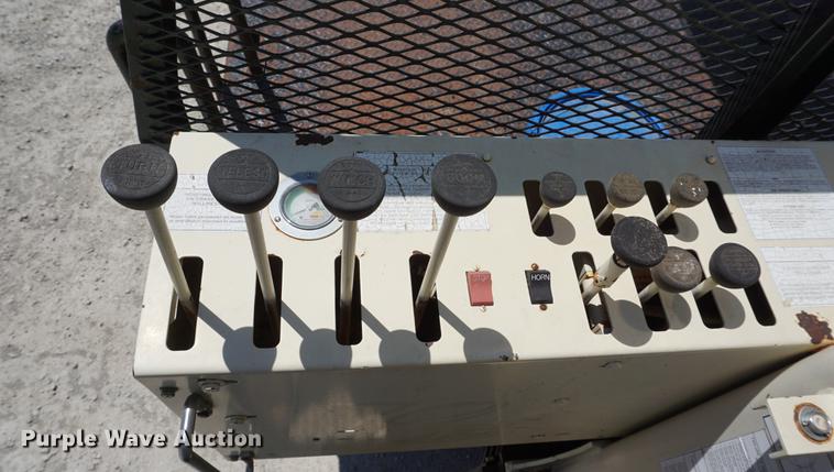 image for item DB6009 1996 Ford LN7000 crane truck