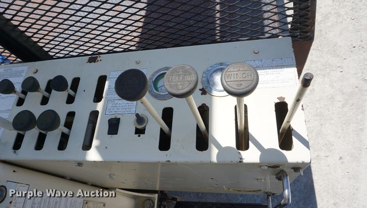 image for item DB6009 1996 Ford LN7000 crane truck