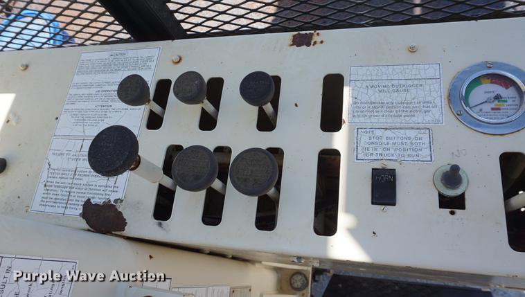 image for item DB6009 1996 Ford LN7000 crane truck