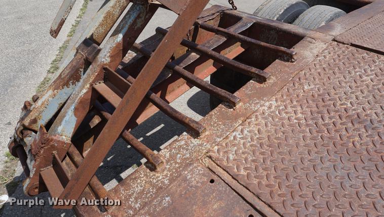 image for item DB6011 1966 Dorsey HTS-25 low boy equipment trailer