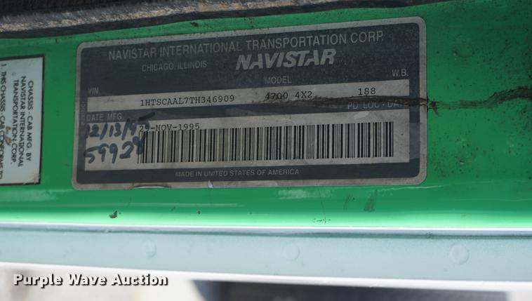 image for item DB6018 1996 International 4700 truck cab and chassis