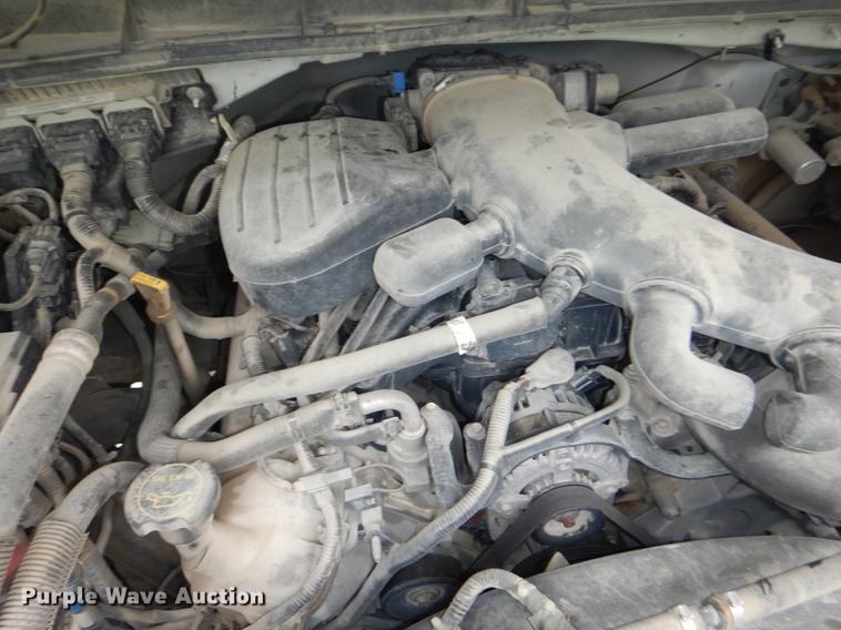 image for item DB8465 2011 Ford F450 Super Duty XL flatbed truck