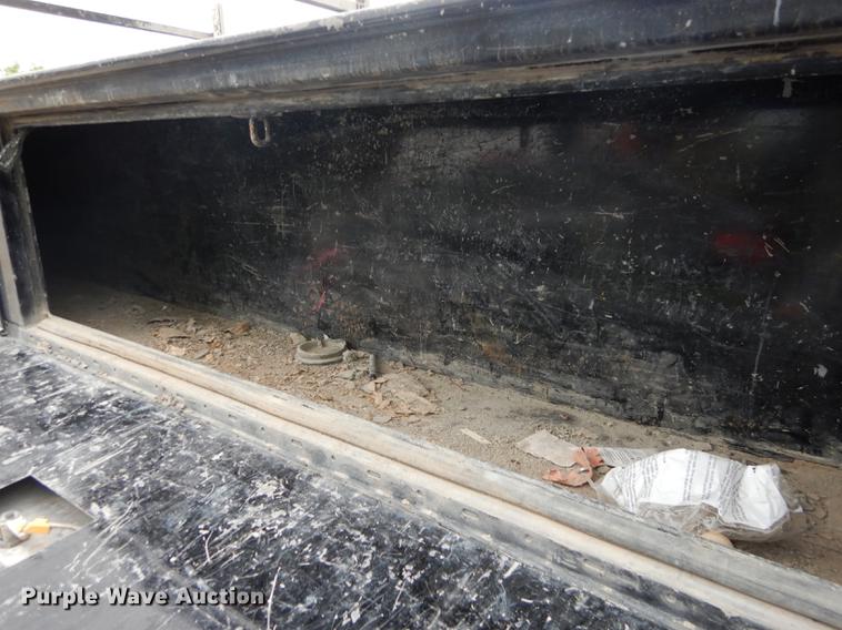 image for item DB8465 2011 Ford F450 Super Duty XL flatbed truck