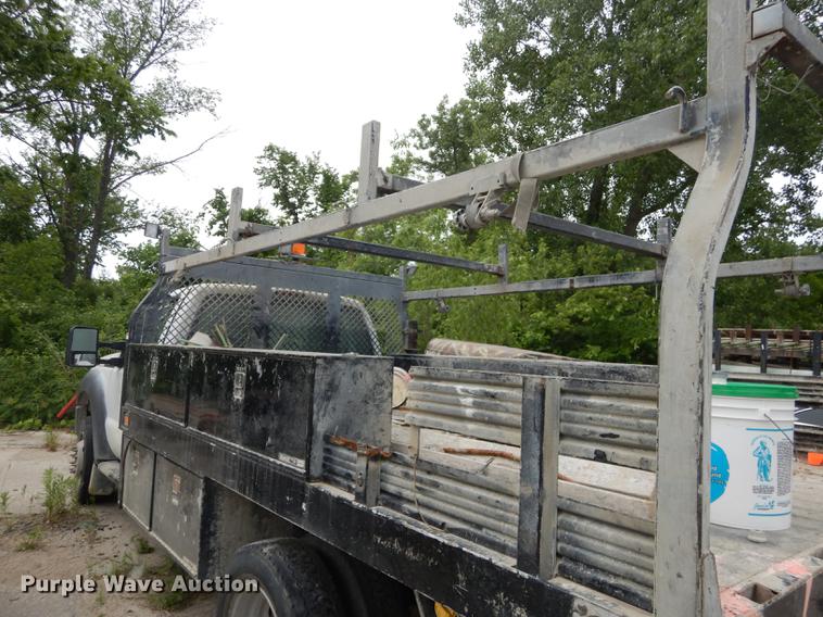 image for item DB8465 2011 Ford F450 Super Duty XL flatbed truck