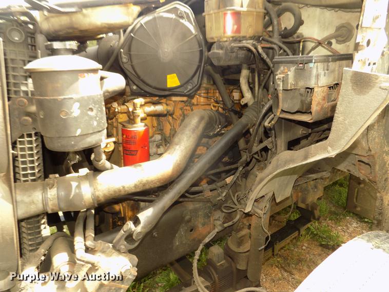 image for item DB8731 2000 Ford F650 Super Duty XL cable placer bucket truck