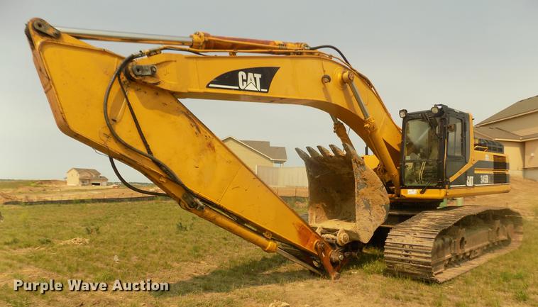 image for item DB8732 1999 Caterpillar 345B L excavator