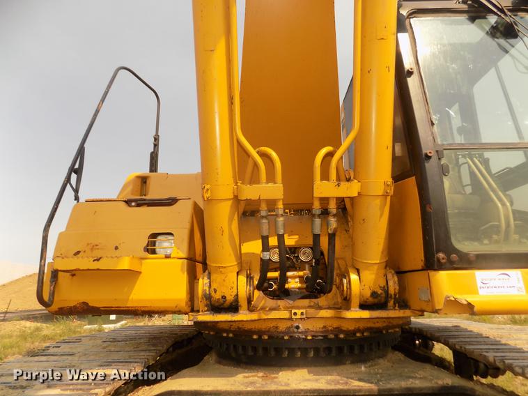 image for item DB8732 1999 Caterpillar 345B L excavator