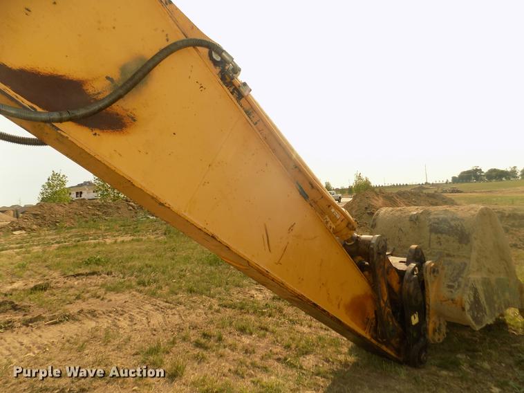 image for item DB8732 1999 Caterpillar 345B L excavator