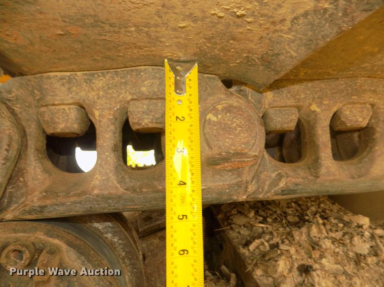 image for item DB8732 1999 Caterpillar 345B L excavator