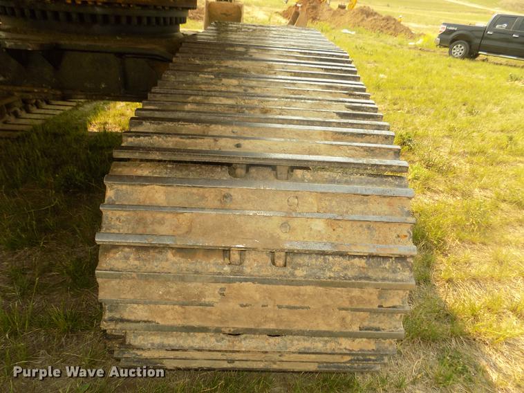 image for item DB8732 1999 Caterpillar 345B L excavator