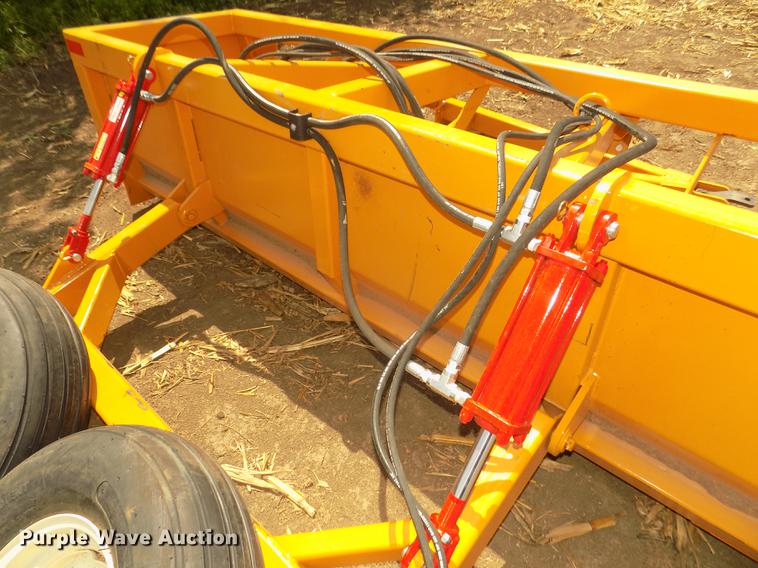 image for item DB8736 2018 Industrias America 10F box scraper