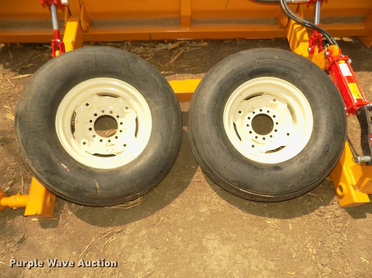 image for item DB8736 2018 Industrias America 10F box scraper