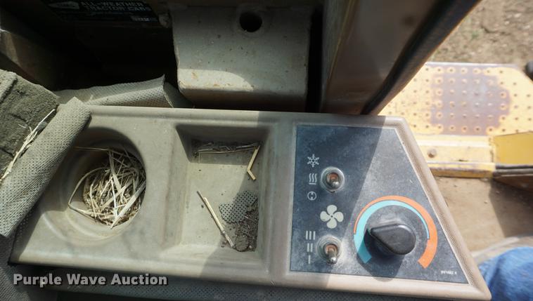 image for item DC5494 1994 Caterpillar 936F wheel loader