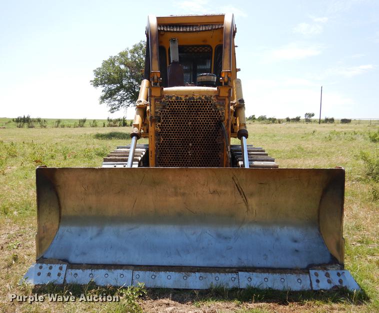 image for item DC5956 1990 Caterpillar D6D PS dozer