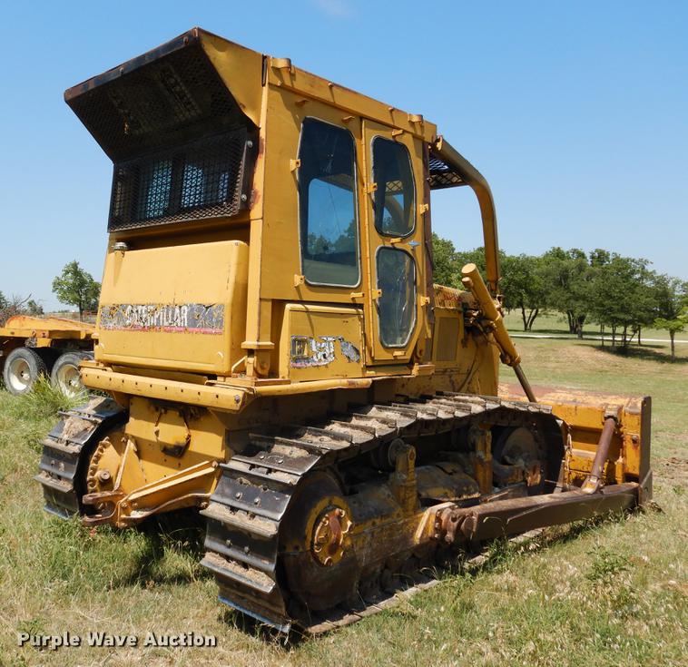 image for item DC5956 1990 Caterpillar D6D PS dozer