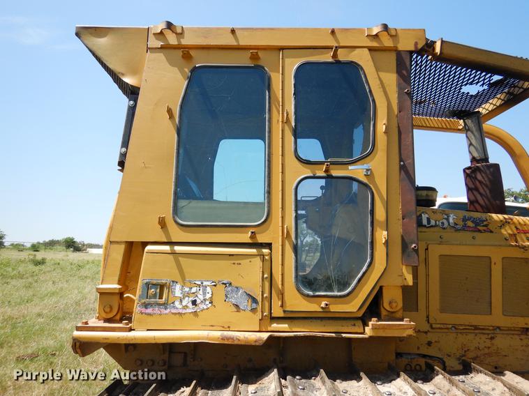 image for item DC5956 1990 Caterpillar D6D PS dozer