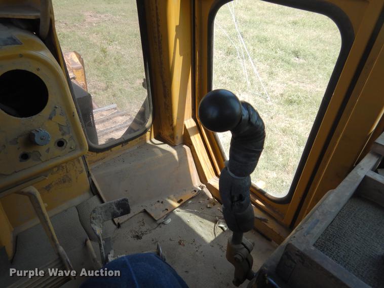 image for item DC5956 1990 Caterpillar D6D PS dozer