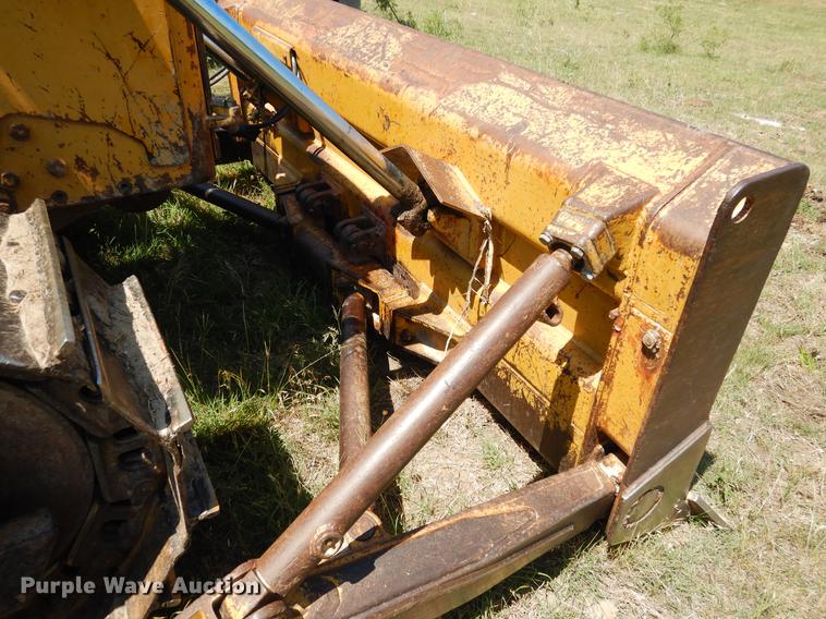 image for item DC5956 1990 Caterpillar D6D PS dozer