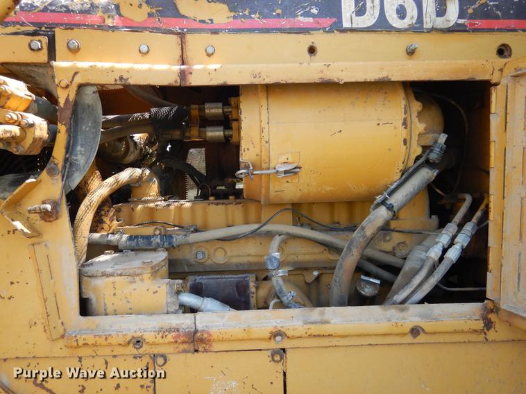 image for item DC5956 1990 Caterpillar D6D PS dozer