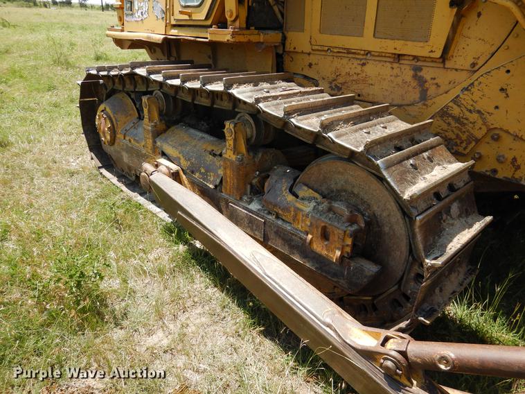 image for item DC5956 1990 Caterpillar D6D PS dozer