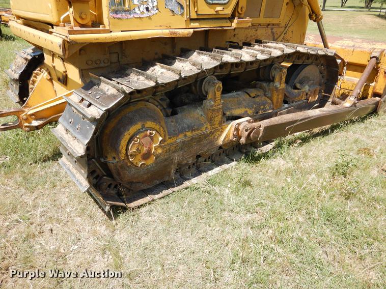 image for item DC5956 1990 Caterpillar D6D PS dozer