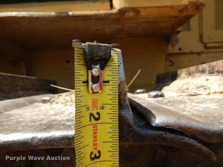 image for item DC5956 1990 Caterpillar D6D PS dozer