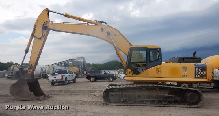 image for item DC5960 Komatsu PC300LC-7 excavator