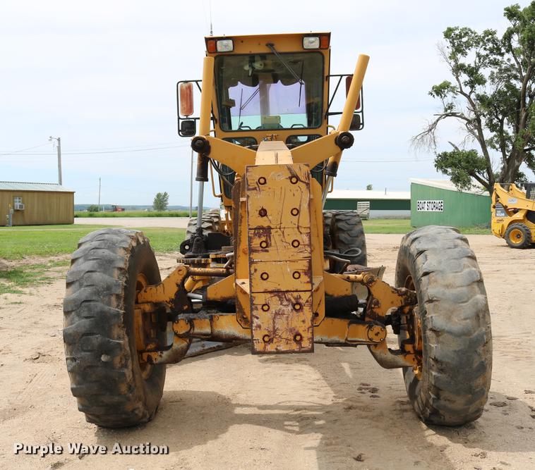 image for item DC7538 1995 Champion 730A motor grader