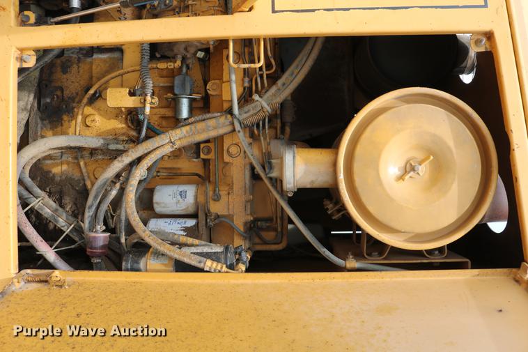 image for item DC7538 1995 Champion 730A motor grader