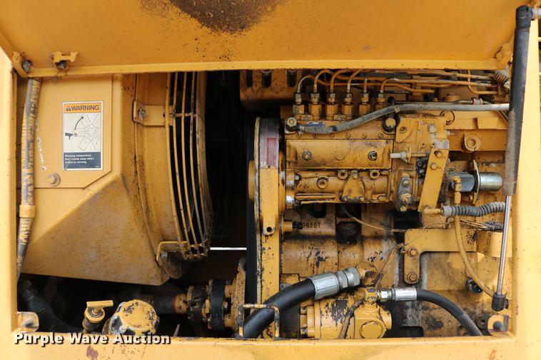 image for item DC7538 1995 Champion 730A motor grader