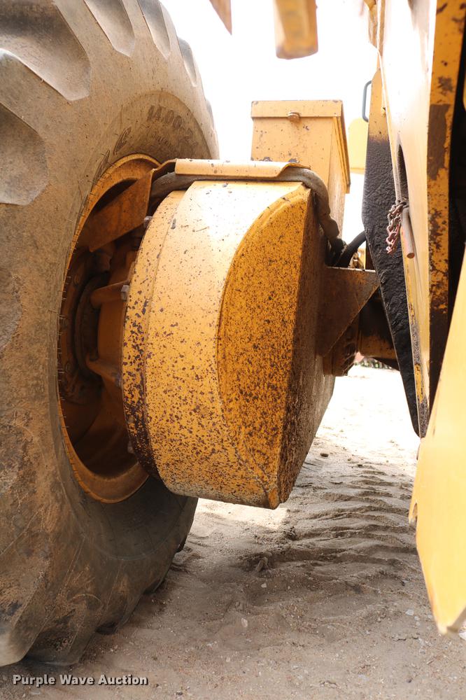 image for item DC7538 1995 Champion 730A motor grader