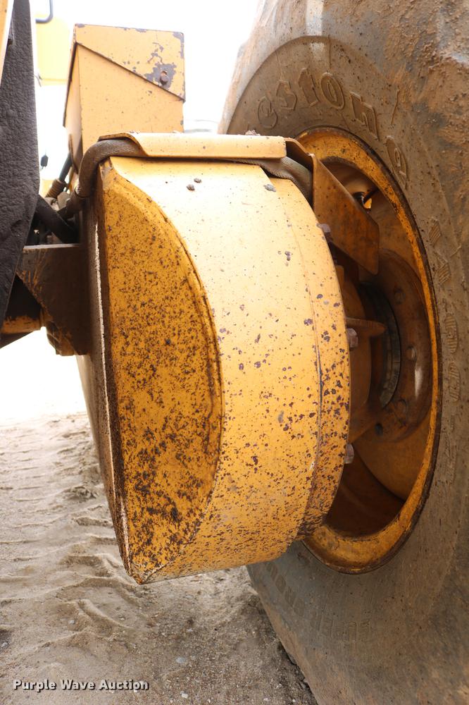 image for item DC7538 1995 Champion 730A motor grader