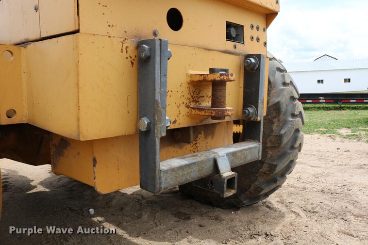 image for item DC7538 1995 Champion 730A motor grader