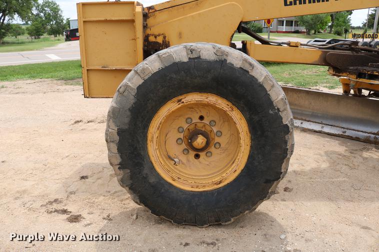 image for item DC7538 1995 Champion 730A motor grader