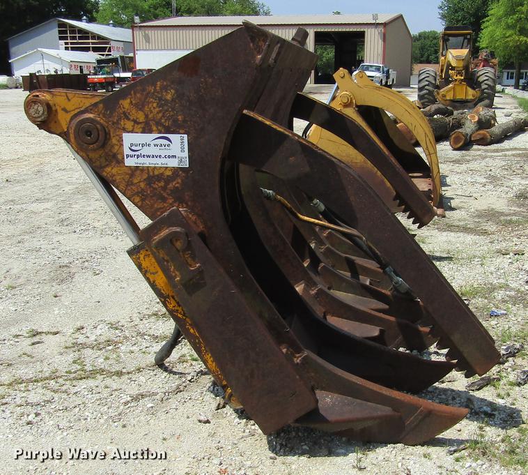 image for item DD2692 Pemberton JD544E3LRC loader rake bucket