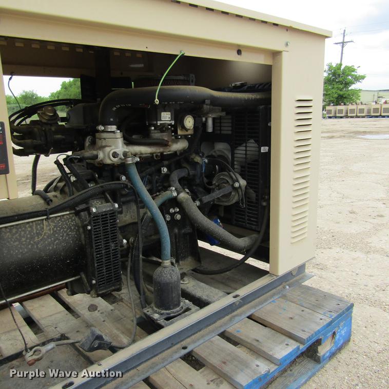 image for item DD2693 1998 Generac 0009951 generator