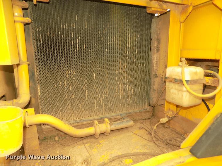 image for item DD2750 1996 Kobelco SK220LC excavator