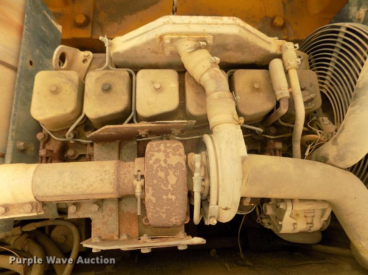 image for item DD2750 1996 Kobelco SK220LC excavator