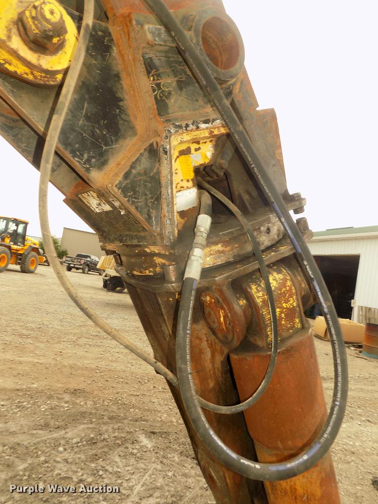 image for item DD2750 1996 Kobelco SK220LC excavator