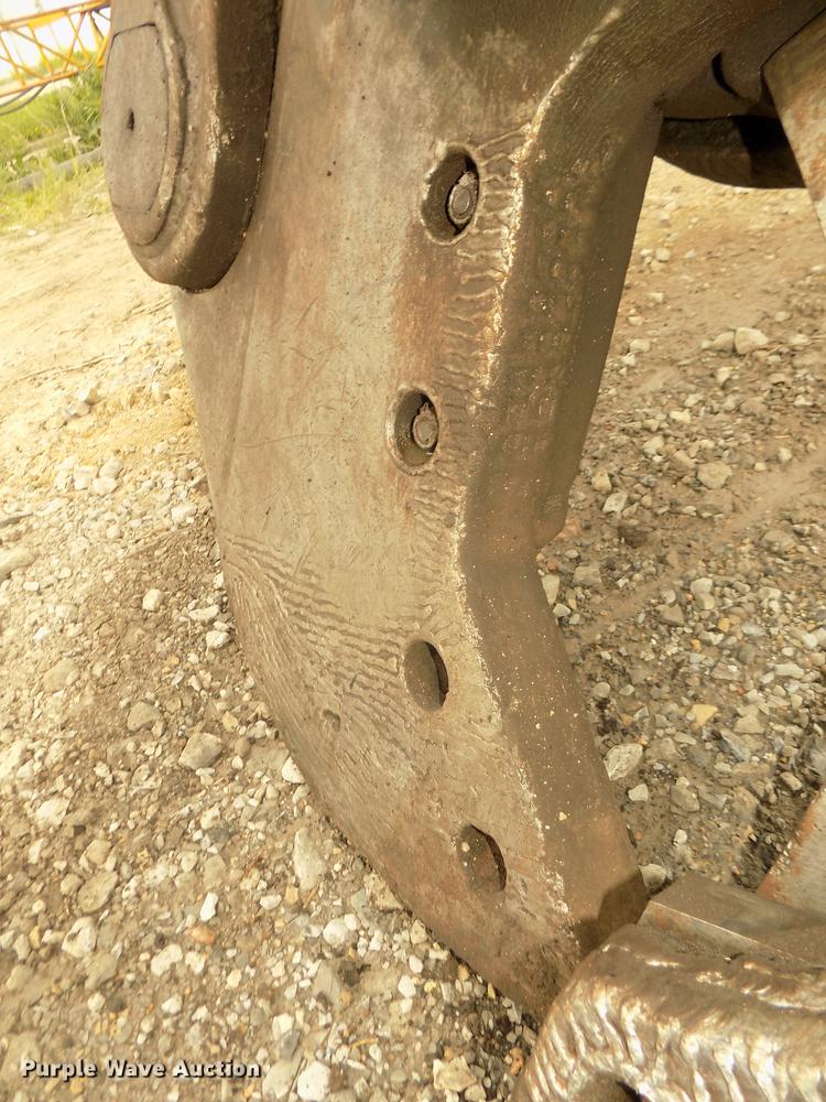 image for item DD2750 1996 Kobelco SK220LC excavator