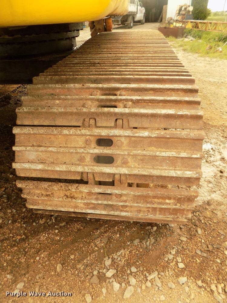 image for item DD2750 1996 Kobelco SK220LC excavator