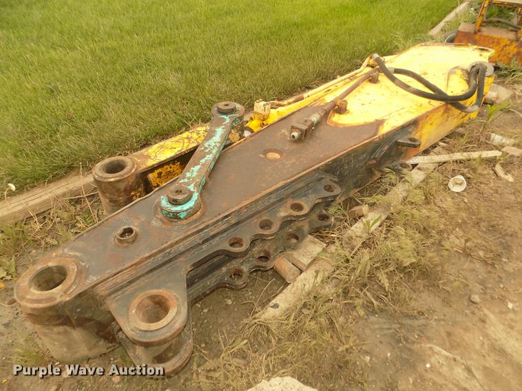 image for item DD2750 1996 Kobelco SK220LC excavator