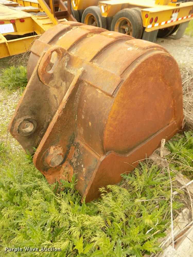 image for item DD2750 1996 Kobelco SK220LC excavator