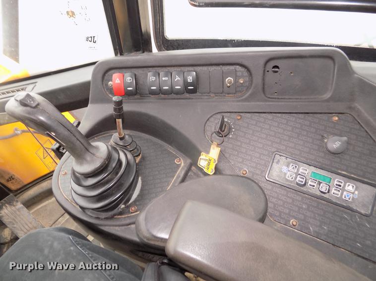 image for item DD2754 2013 JCB 437 ZX wheel loader