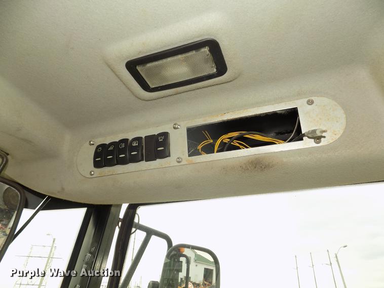 image for item DD2754 2013 JCB 437 ZX wheel loader