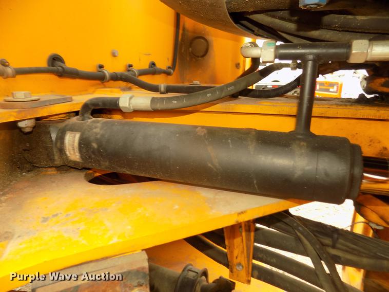 image for item DD2754 2013 JCB 437 ZX wheel loader